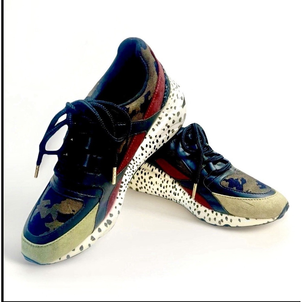 Steve Madden Cliff Barra Sneakers Camo Black Suede Dots festival Y2K Style